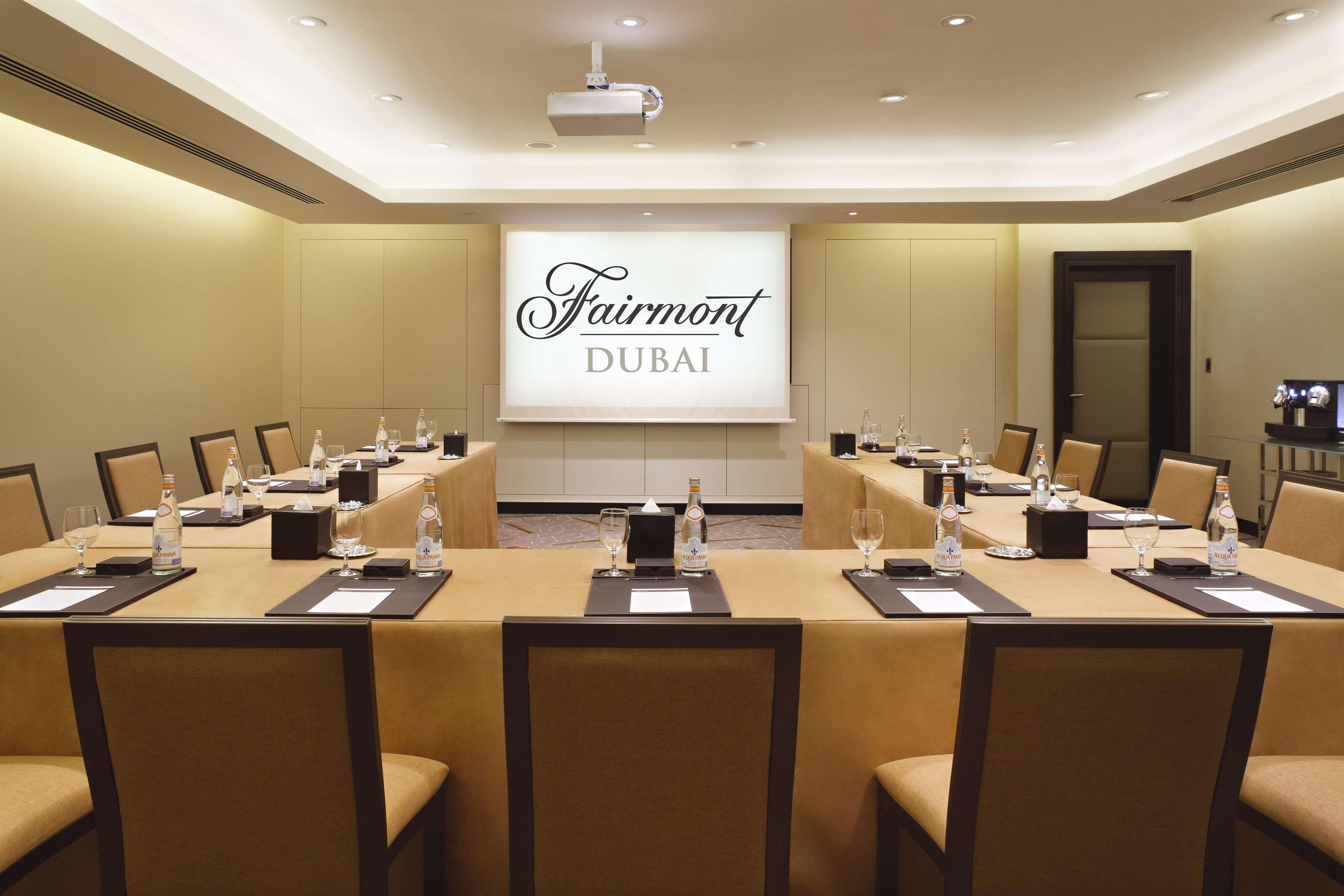 Отель Fairmont Дубай